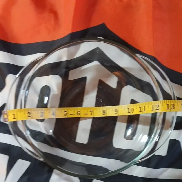 Anchor Hocking Clear Glass Casserole Dish with Lid - Transparent - Picture 4 of 4